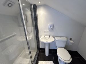 Photo 15- click for photo gallery